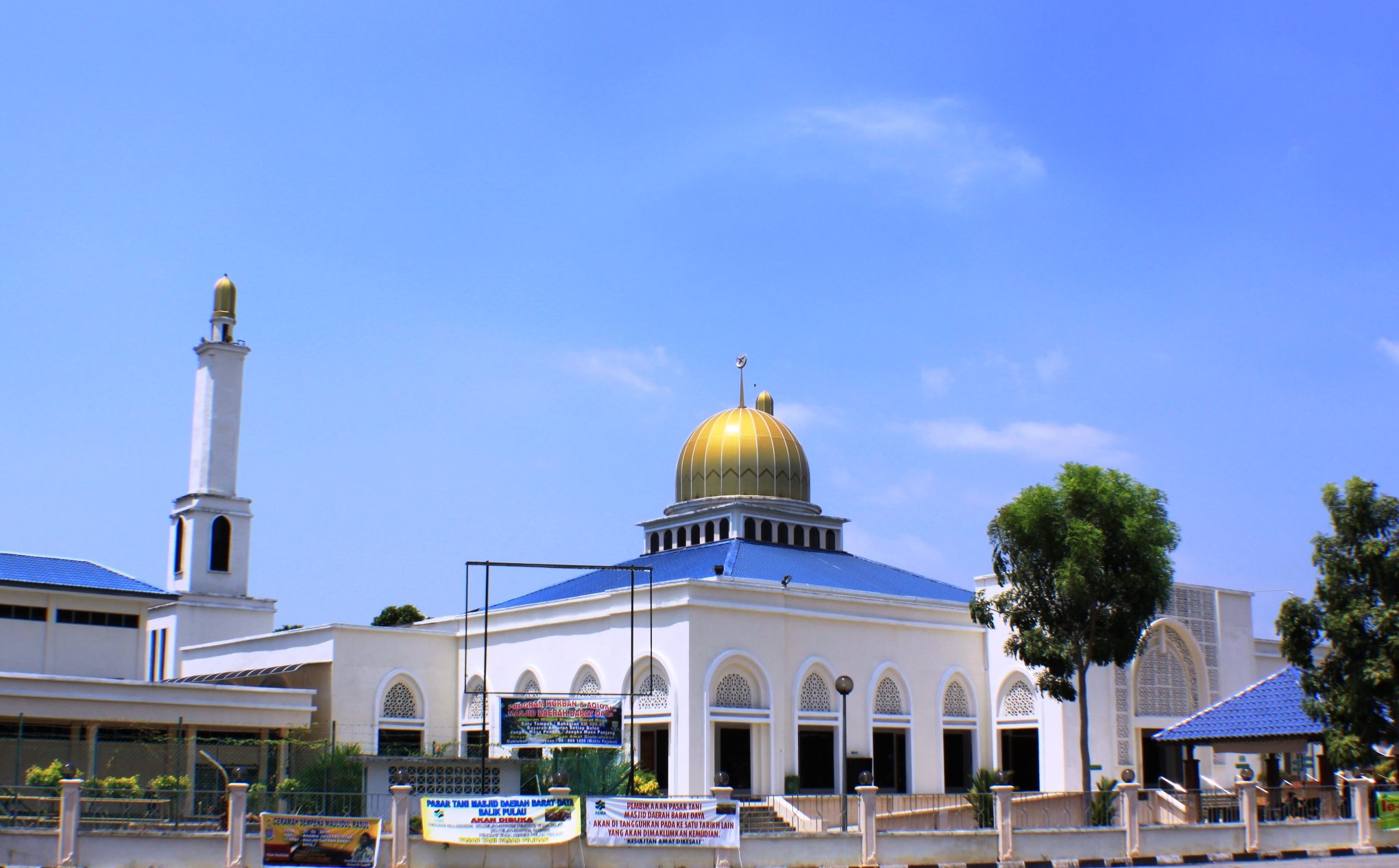 masjid daerah barat daya