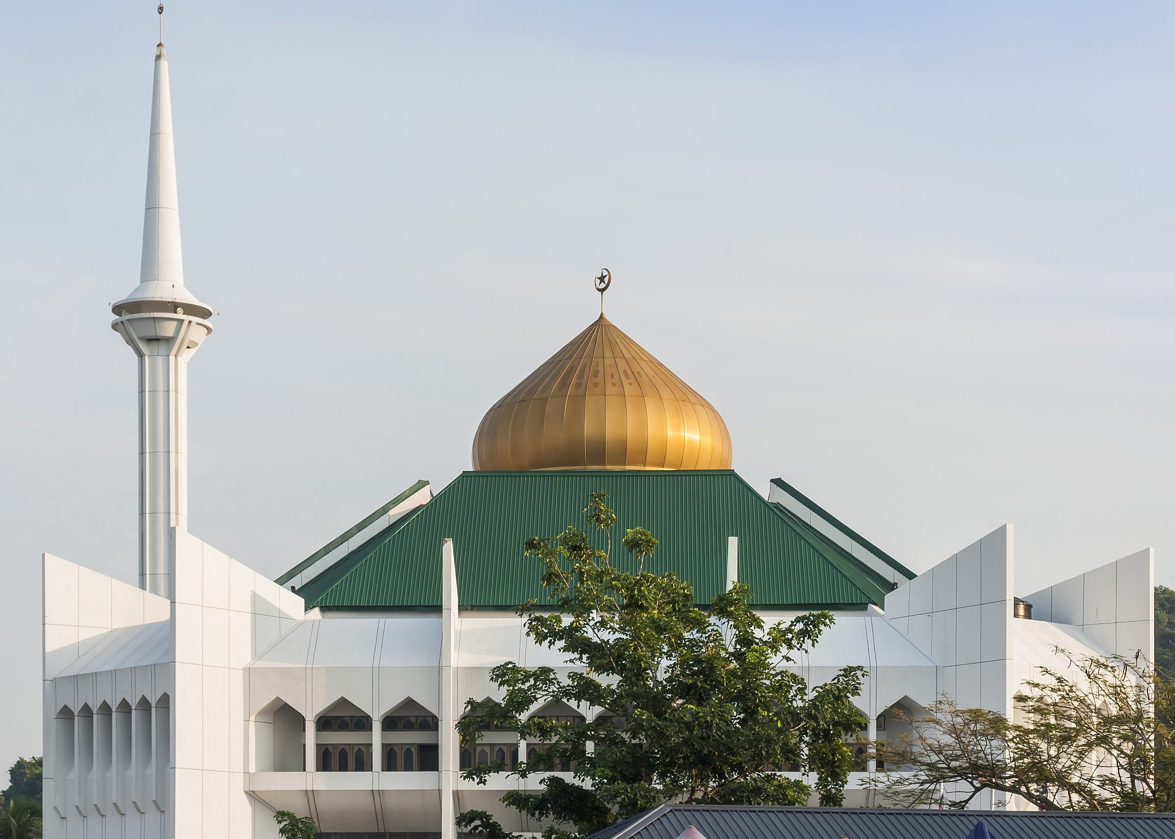 masjid di beaufort malaysia keunikan dan sejarahnya