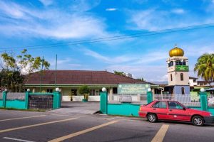 Masjid India Muslim Teluk Intan