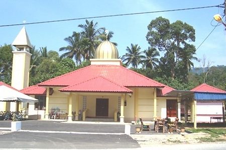 masjid kampung kundang patah