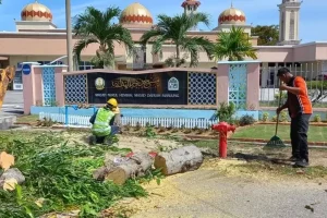 Masjid Nurul Hidayah Seri Manjung ( Seri Manjung, Perak )