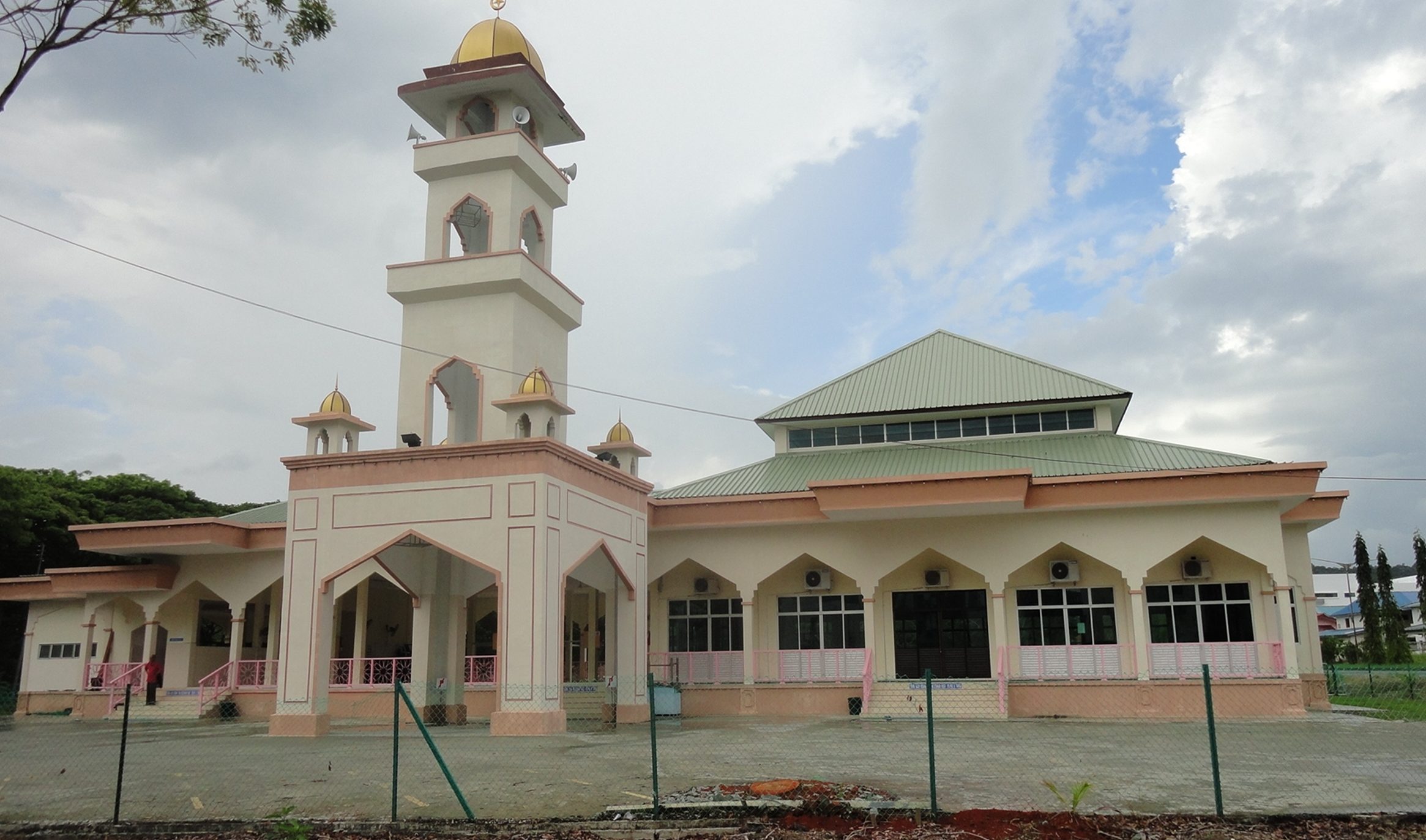 masjid nurussyakirin taman indah jaya