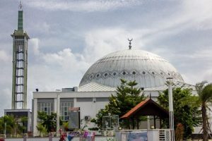 Masjid Tengku Besar Terengganu (Masjid Kubang Ikan) 2 Masjid Tengku Besar Terengganu (Masjid Kubang Ikan)